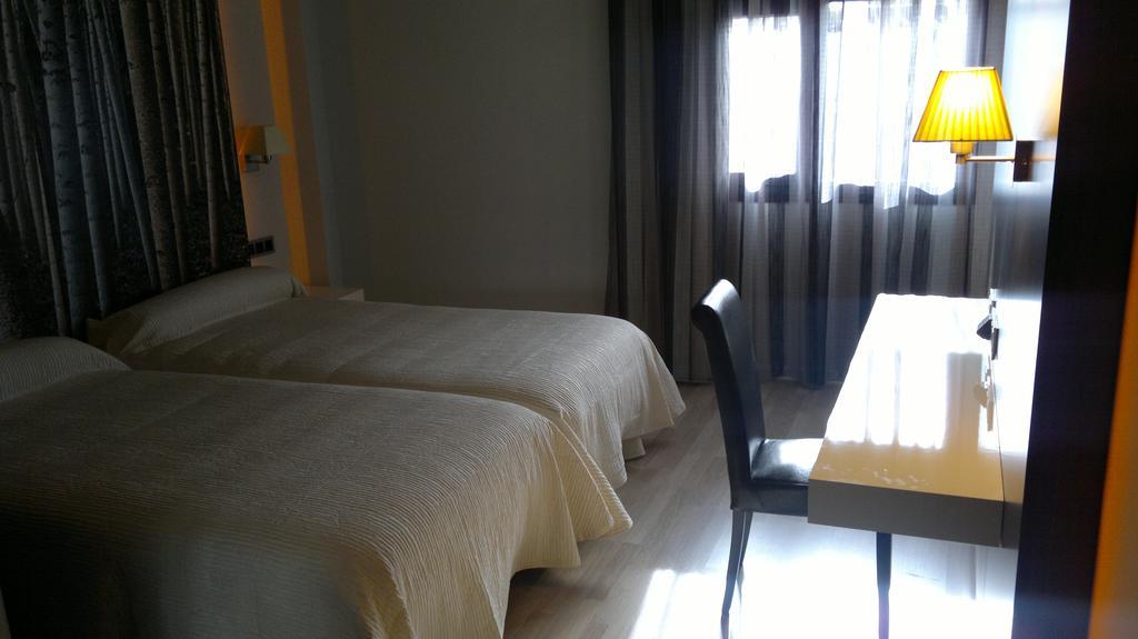 אלבולוטה Hotel Las Terrazas מראה חיצוני תמונה